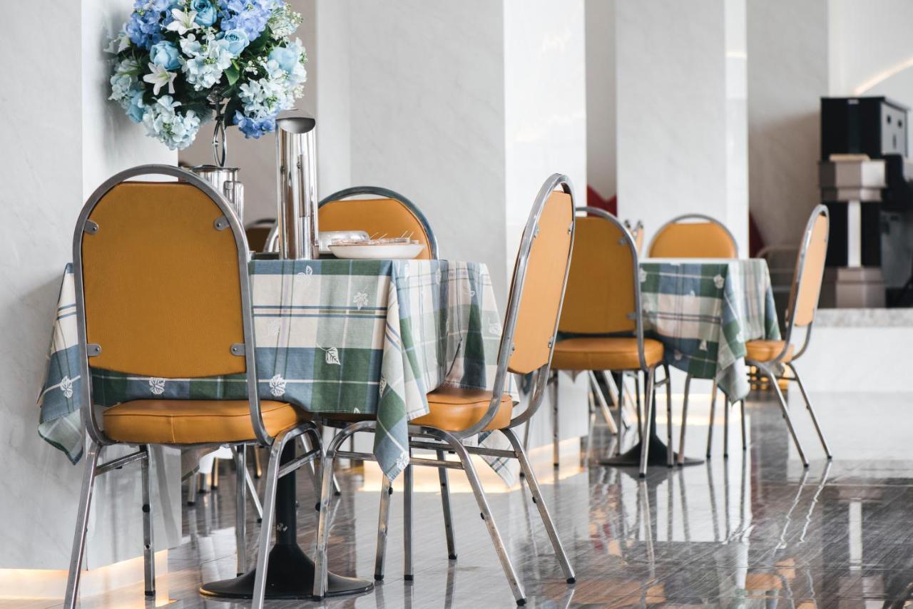K.S.Pavilion Hotel Nakhonratchasima Zewnętrze zdjęcie