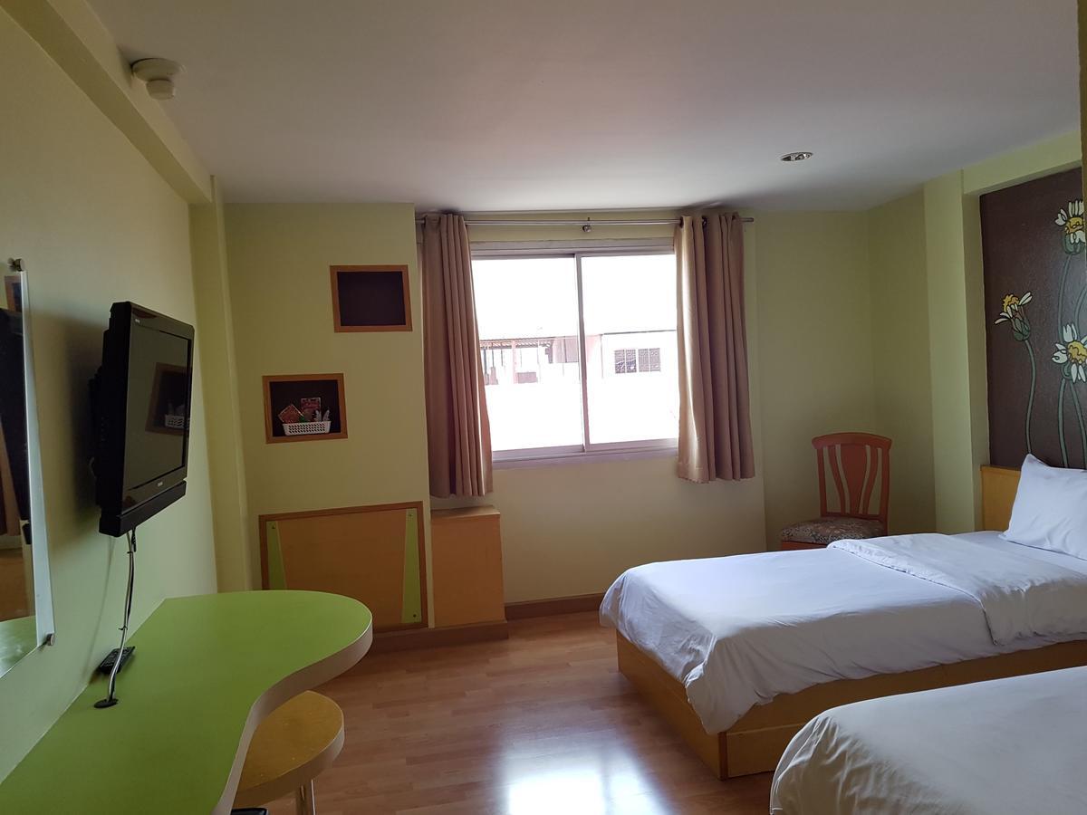 K.S.Pavilion Hotel Nakhonratchasima Zewnętrze zdjęcie