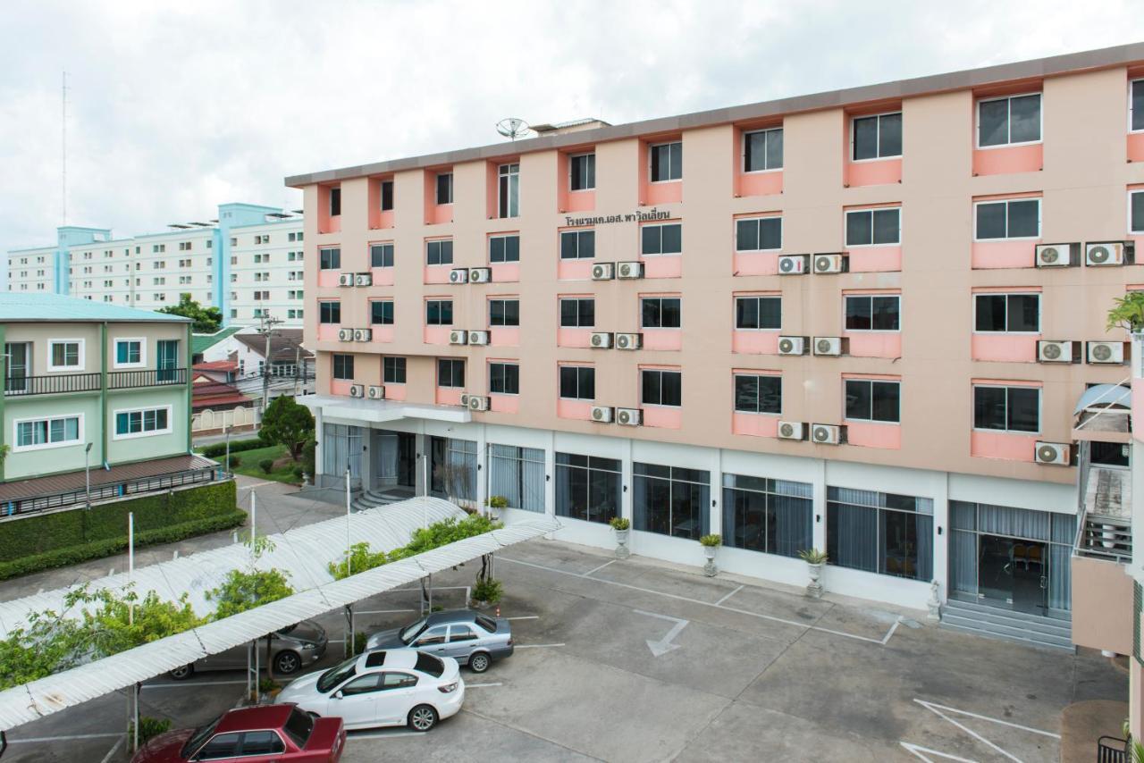 K.S.Pavilion Hotel Nakhonratchasima Zewnętrze zdjęcie
